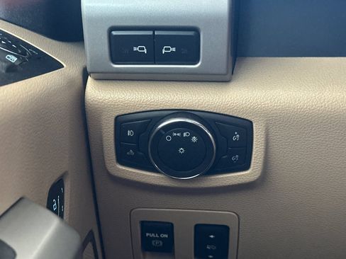 Used 2019 Ford F150 Lariat AWD/4WD image 29