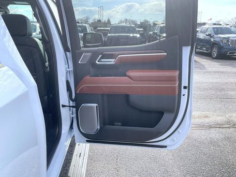 New 2026 GMC Sierra 1500 Denali Ultimate AWD/4WD image 17