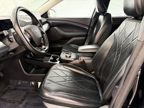 Used 2023 Ford Mustang Mach-E Select image 12