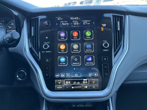 Used 2024 Subaru Outback Premium image 25