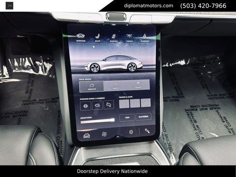 Used 2025 Lucid Air Pure RWD image 32