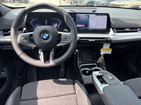 New 2026 BMW X2 xDrive28i w/ M Sport Package AWD/4WD image 15