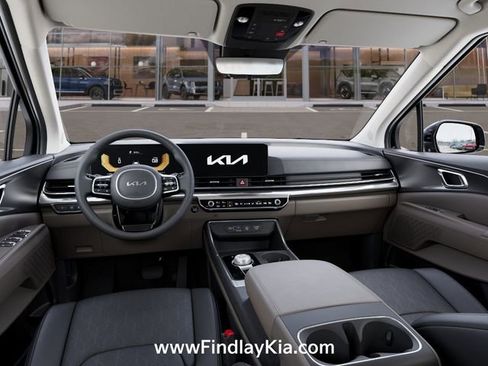 New 2026 Kia Carnival LXS FWD image 17