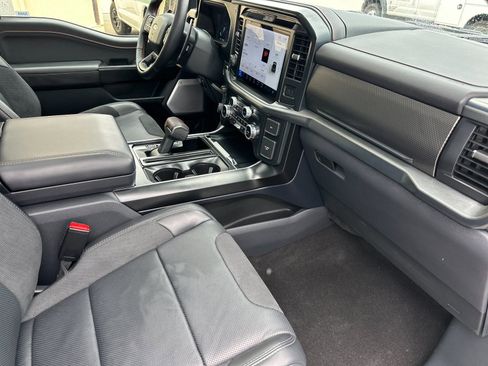 Used 2025 Ford F150 Raptor image 17