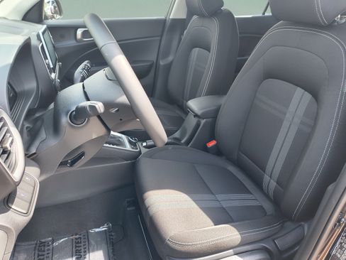 New 2026 Hyundai Venue SEL FWD image 18