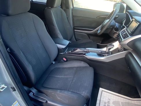 Used 2020 Mitsubishi Eclipse Cross ES FWD image 11