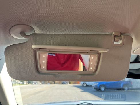 Used 2018 GMC Terrain SLT w/ Preferred Package image 84