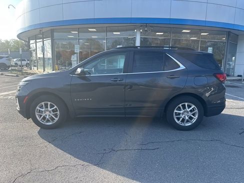 Used 2023 Chevrolet Equinox LT image 8