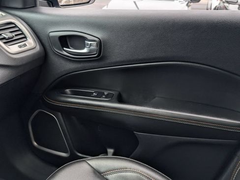 Used 2020 Jeep Compass Latitude w/ Safety & Security Group FWD image 23