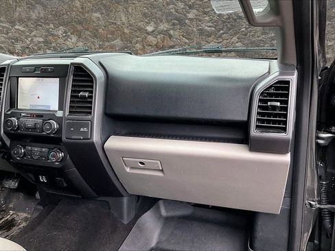 Used 2019 Ford F150 XLT w/ Equipment Group 302A Luxury image 15