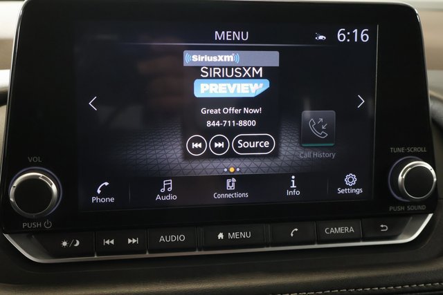 Used 2023 Nissan Rogue SV AWD/4WD image 21