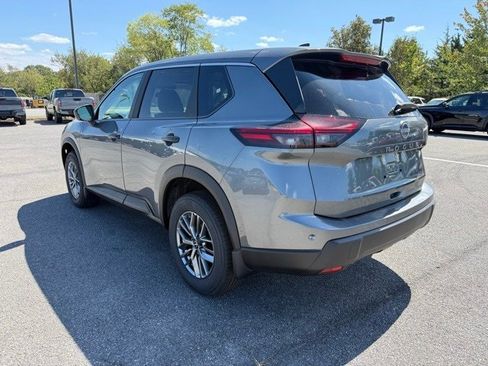 New 2026 Nissan Rogue S image 7