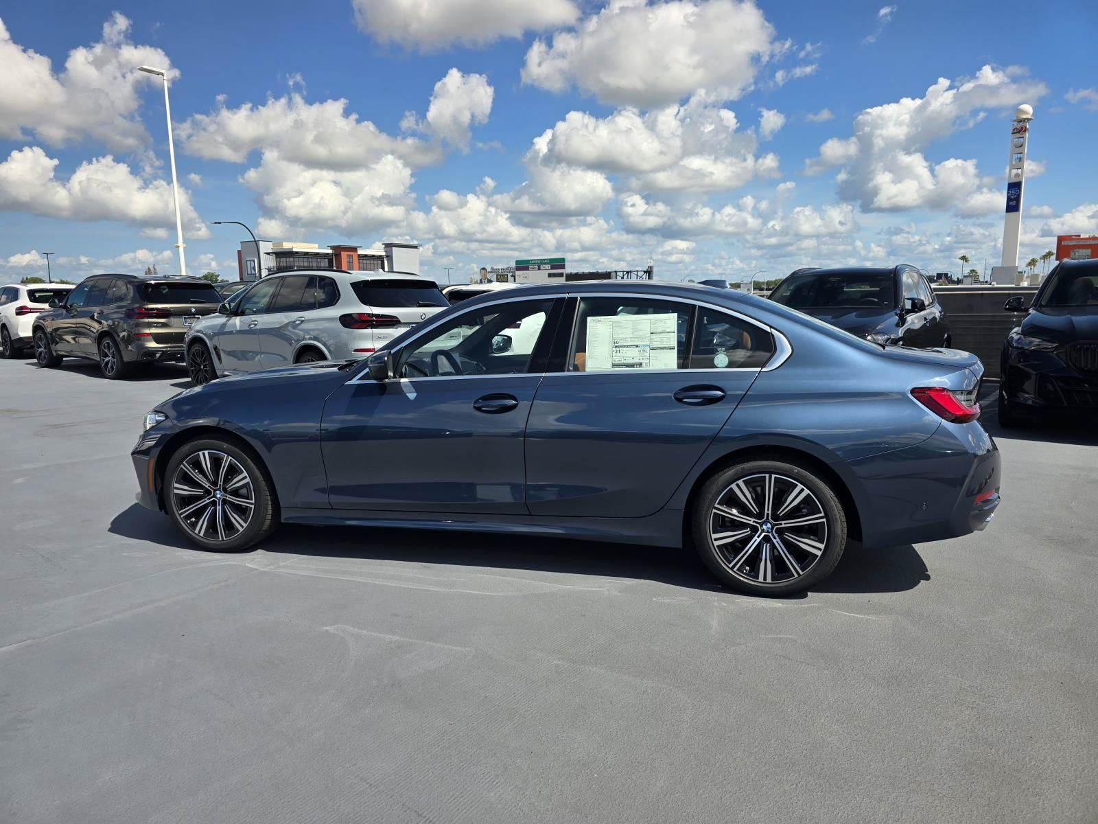 New 2026 BMW 330i Sedan w/ Convenience Package RWD image 5