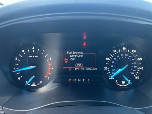 Used 2020 Ford Fusion S image 21