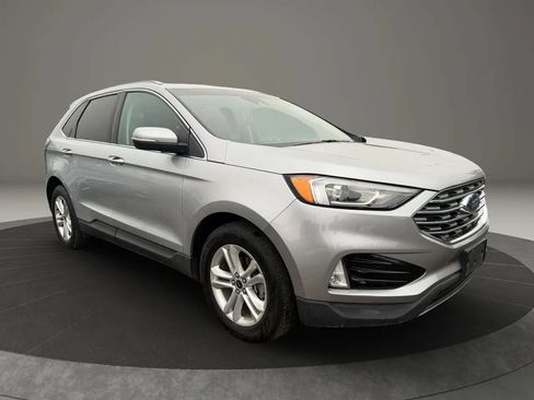 Used 2020 Ford Edge SEL FWD image 3