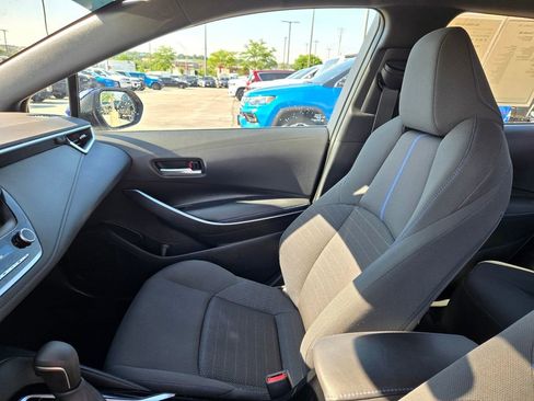 Used 2021 Toyota Corolla SE FWD image 23