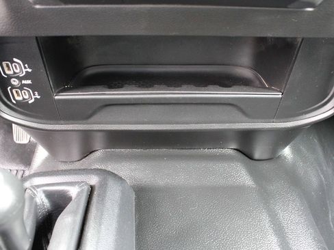 Used 2022 RAM 2500 Tradesman AWD/4WD image 37