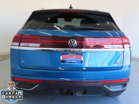 Used 2024 Volkswagen Atlas Cross Sport SE image 5