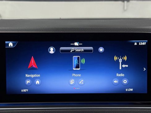 Used 2025 Mercedes-Benz GLE 450e 4MATIC image 32