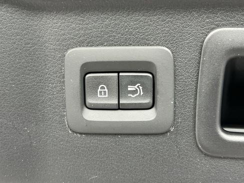 Used 2025 MAZDA CX-90 Plug-In Hybrid w/ Preferred image 26