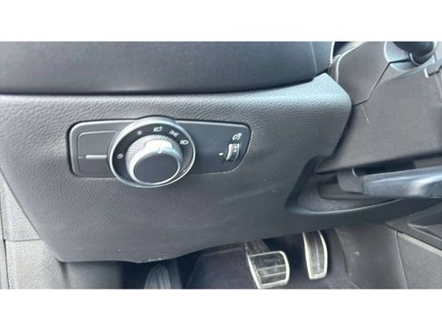 Used 2025 Alfa Romeo Tonale AWD/4WD image 19