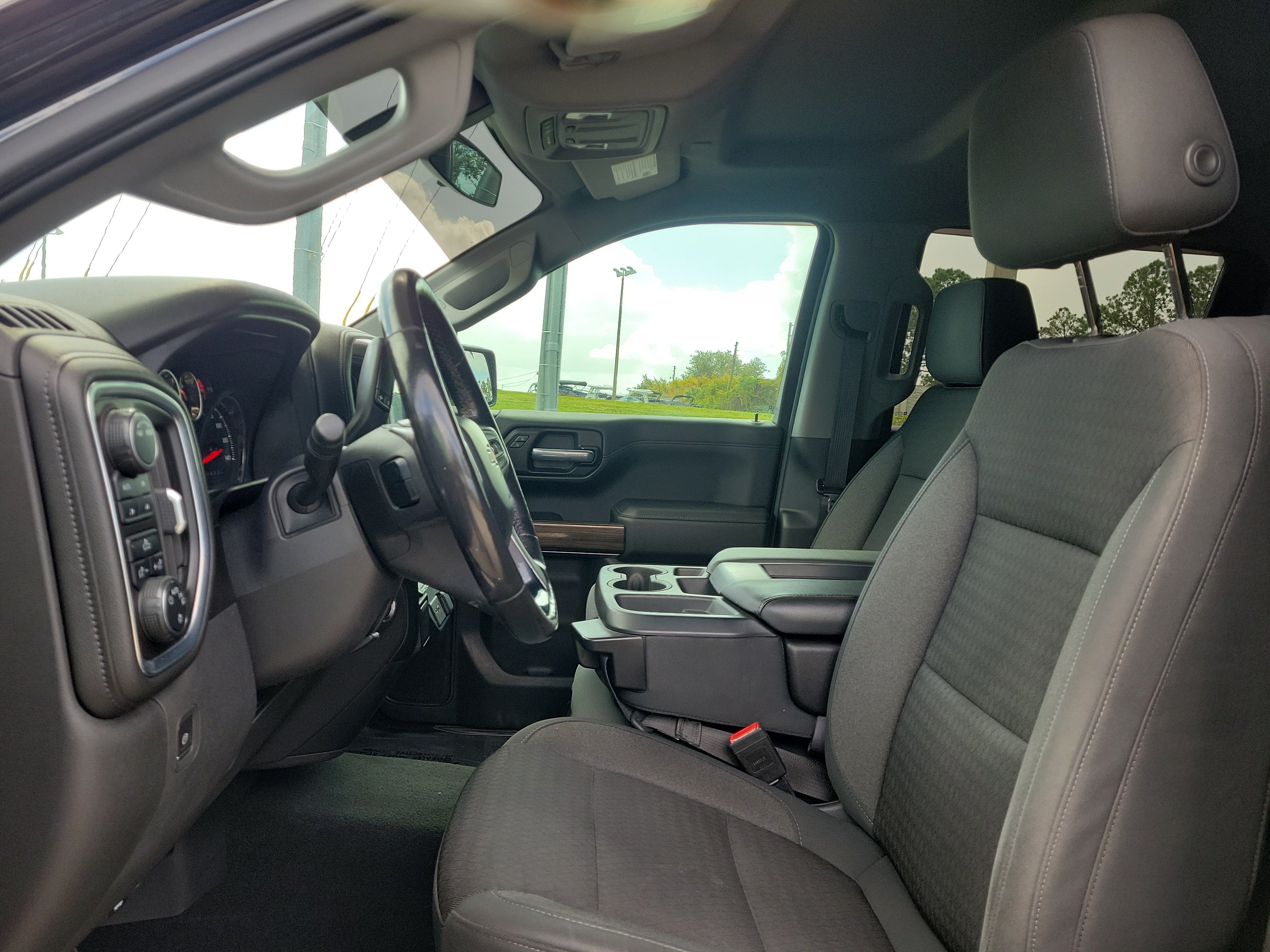 Used 2020 Chevrolet Silverado 1500 LT w/ All-Star Edition AWD/4WD image 14