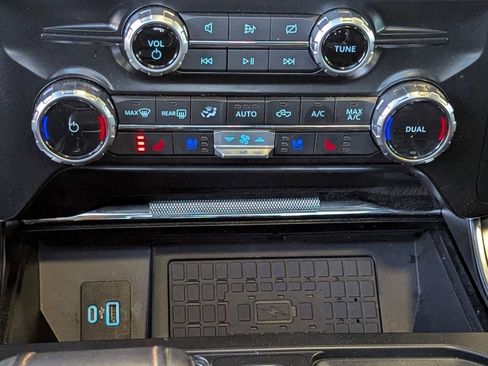 Certified 2023 Ford F150 Platinum w/ Equipment Group 701A High image 28