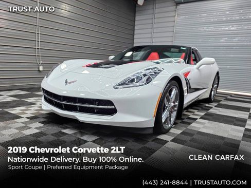 Used 2019 Chevrolet Corvette Stingray Coupe w/ 2LT Preferred Equipment Group RWD image 1