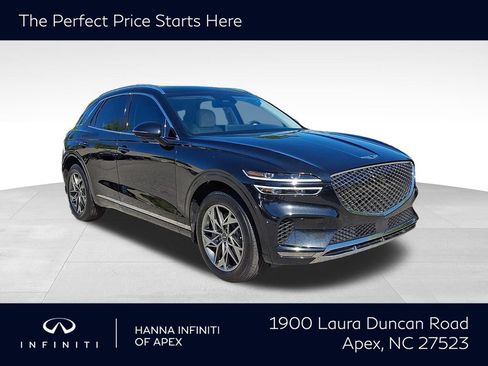 Used 2023 Genesis GV70 2.5T w/ Advanced Package AWD/4WD image 1