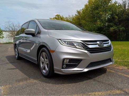 Used 2019 Honda Odyssey EX-L image 3