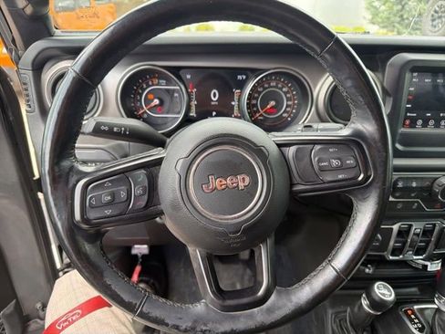 Used 2020 Jeep Wrangler Unlimited Sport AWD/4WD image 13