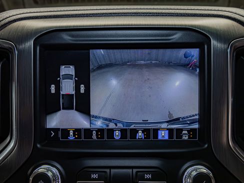 Used 2020 GMC Sierra 3500 Denali w/ Denali Ultimate Package AWD/4WD image 22