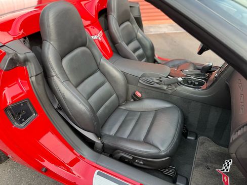 Used 2008 Chevrolet Corvette Convertible image 38