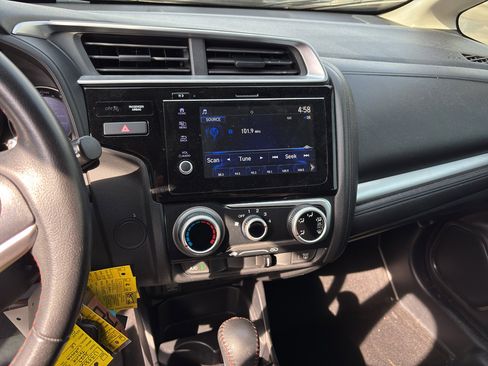 Used 2020 Honda Fit Sport image 8