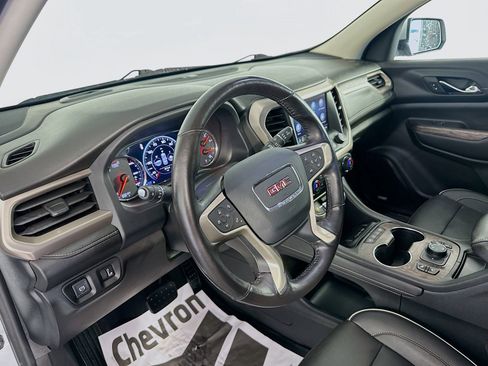 Used 2020 GMC Acadia Denali w/ Trailering Package AWD/4WD image 9