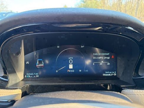 Used 2023 Lincoln Corsair AWD w/ Equipment Group 101A image 23