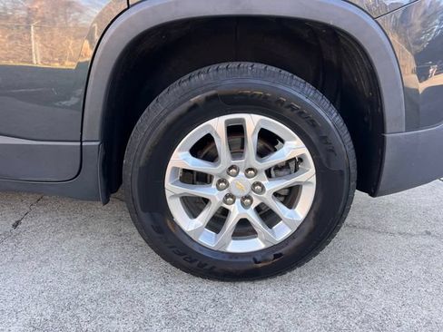Used 2019 Chevrolet Traverse LT AWD/4WD image 37