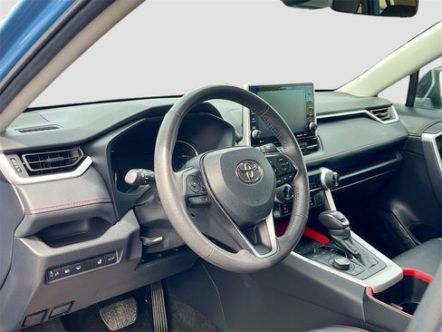Used 2022 Toyota RAV4 TRD Off-Road image 9