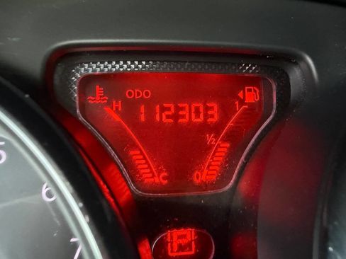 Used 2013 Nissan Versa SV image 5