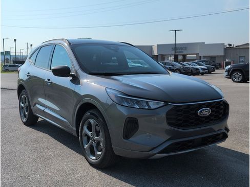 Used 2024 Ford Escape ST-Line w/ Tech Pack #1 image 7