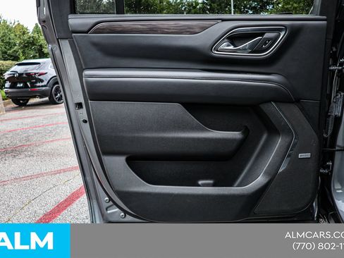 Used 2021 Chevrolet Suburban Z71 w/ Rear Media and Nav Package AWD/4WD image 40