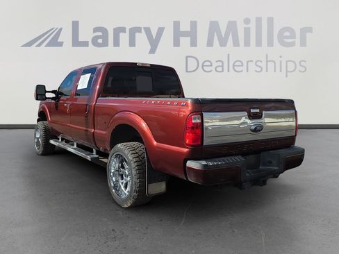 Used 2015 Ford F250 Platinum w/ Platinum Package image 3