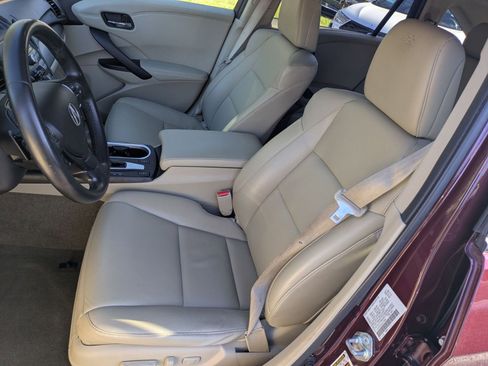 Used 2017 Acura RDX w/ AcuraWatch Plus Package image 18