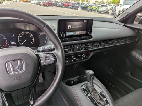 Used 2024 Honda HR-V Sport image 19