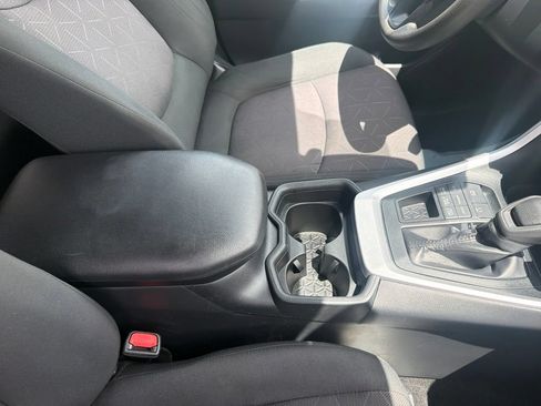 Used 2019 Toyota RAV4 XLE w/ Convenience Package AWD/4WD image 40