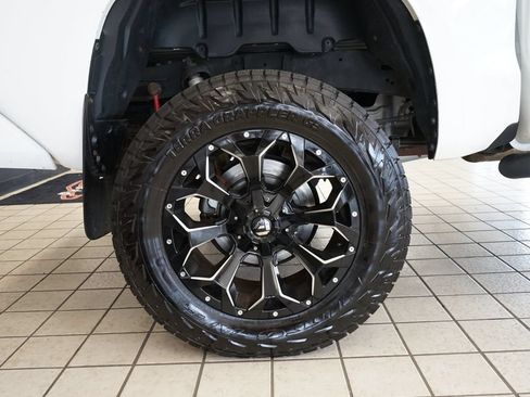 Used 2018 Toyota Tundra Limited w/ Limited Premium Package AWD/4WD image 56
