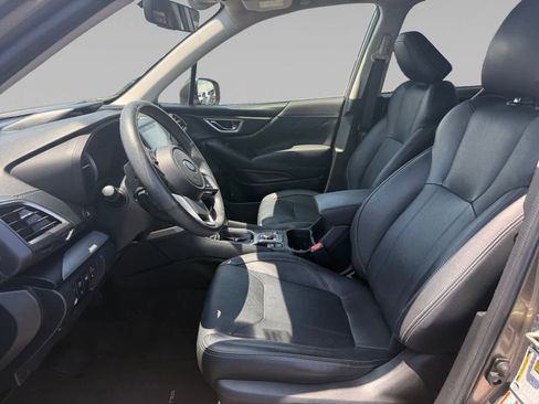 Used 2020 Subaru Forester Limited AWD/4WD image 11