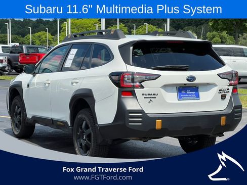 Used 2025 Subaru Outback Wilderness AWD/4WD image 39