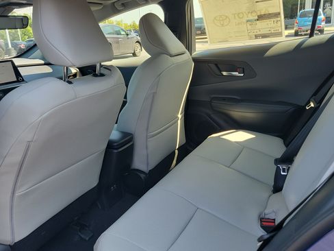 New 2027 Toyota Prius XLE FWD image 11