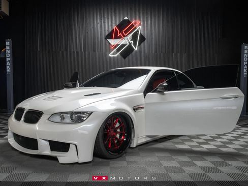 Used 2009 BMW 335i Convertible image 26